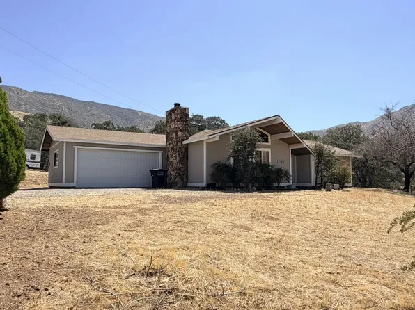 3168 Shadow Mountain Dr, Lake Isabella, CA 93240
