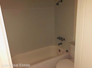 586 California St APT 2, Woodland, CA 95695