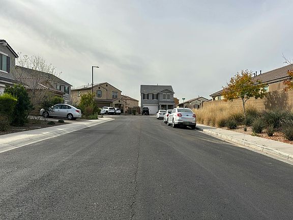 5th image of 18037 W Encinas Ln