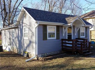 904 Divide St, Excelsior Springs, MO 64024