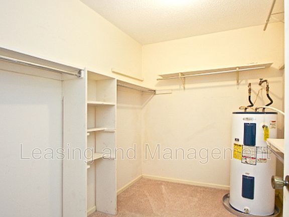 5th image of 2150 Spoleto Ln
