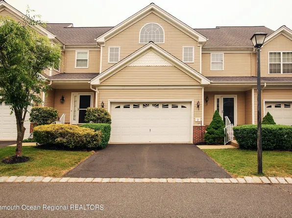 2 Livingston Court, Eatontown, NJ 07724
