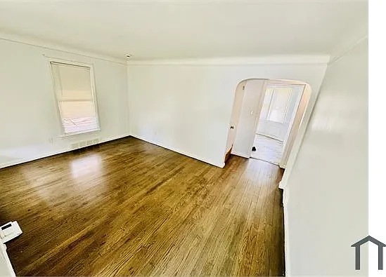 15692 Manning St — Photo 3