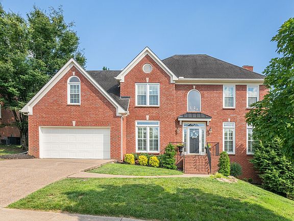 2nd image of 171 Broadwell Cir