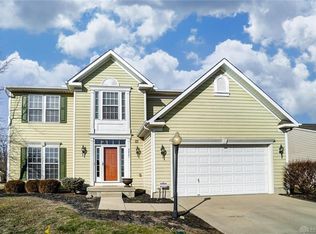 3701 Whisper Creek Dr, Dayton, OH 45414