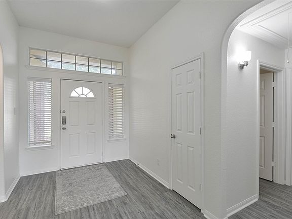 2nd image of 21527 Sullivan Forest Dr