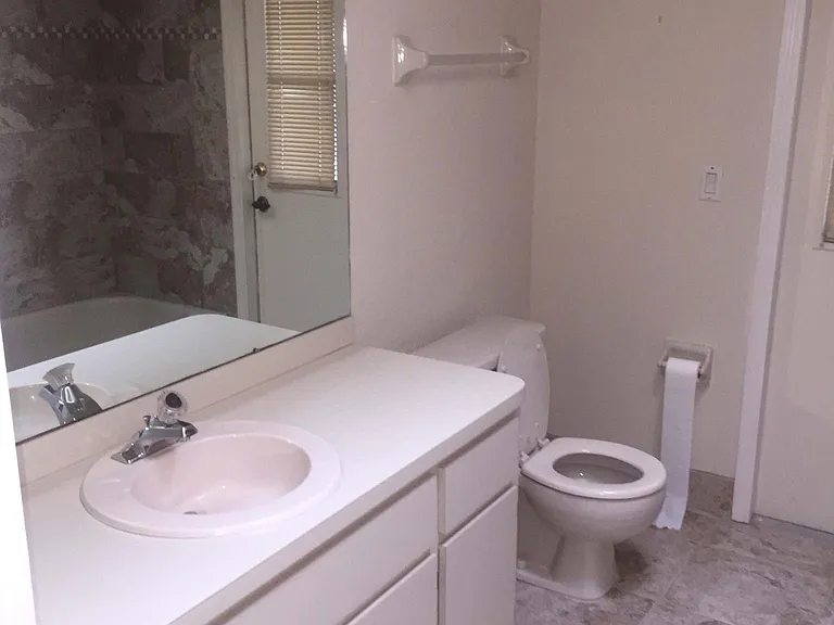 23209 Blackwell Ave — Photo 22