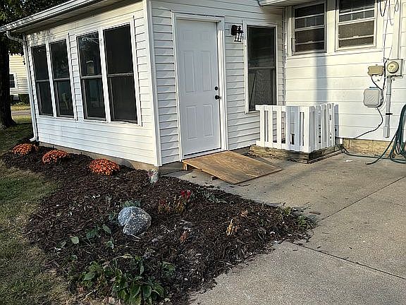 3rd image of 509 Chicago Ave