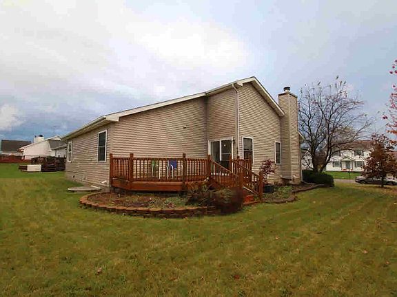 4th image of 3055 Blue Grass Ln