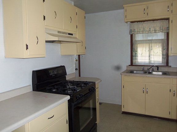 5th image of 1326 Grant St