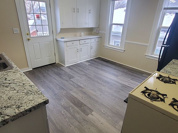 2nd image of 1746 Center Ave NE #2
