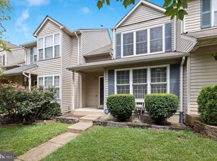 5668 Gosling Dr, Clifton, VA 20124