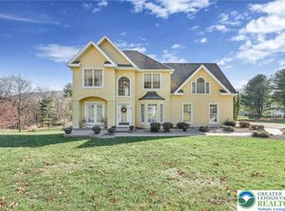 6 Jackson Rd, Pottsville, PA 17901