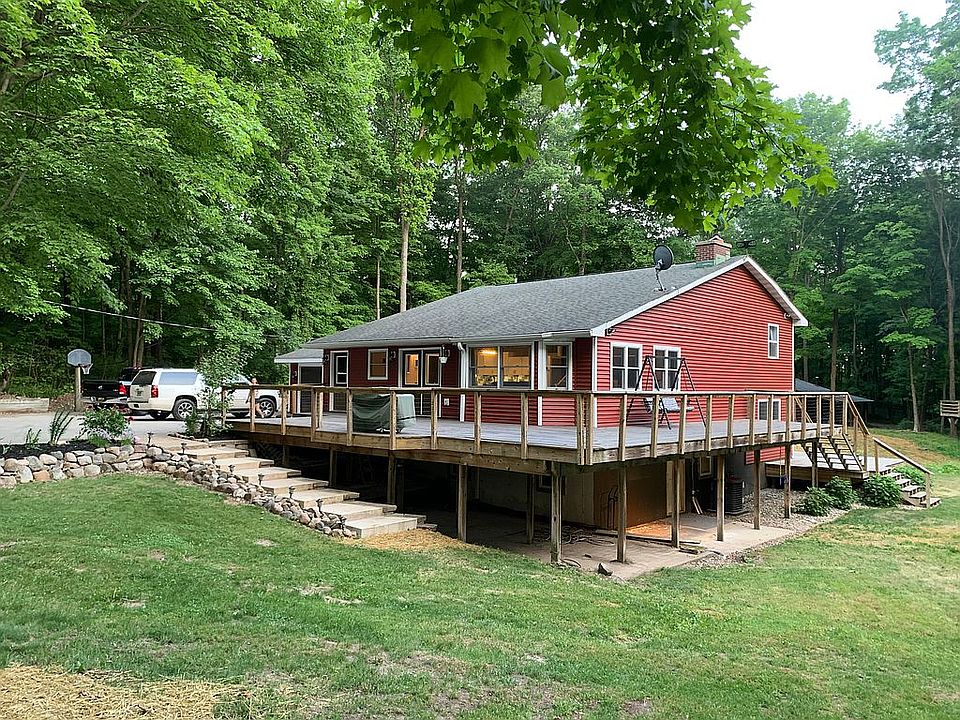 1st image of 3900 Strickland Rd