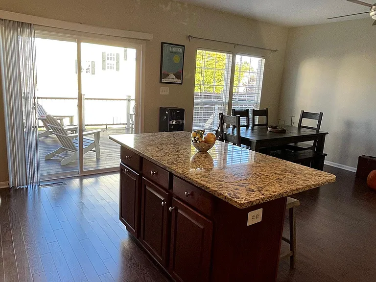 44258 Navajo Dr — Photo 8