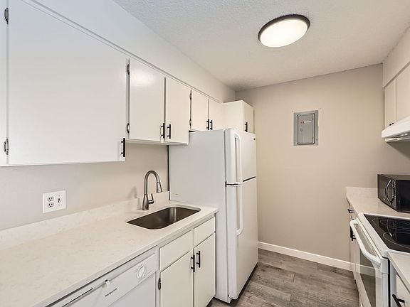 5th image of 381 S Ames St APT G201