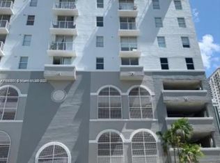 115 SW 11th St APT 902, Miami, FL 33130