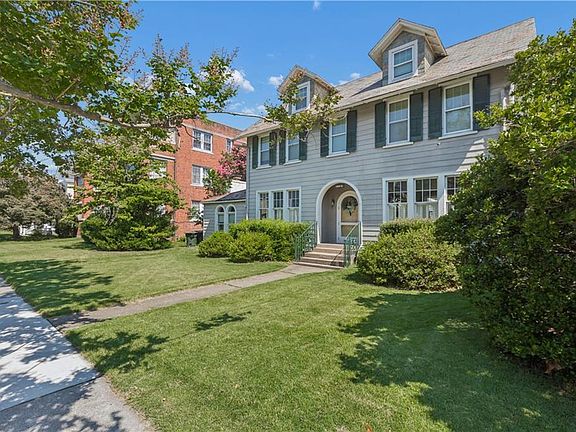 2nd image of 4507 Victoria Blvd