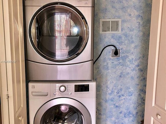 5th image of 8906 W Flagler St #8906203