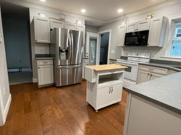 157 Beach St #1