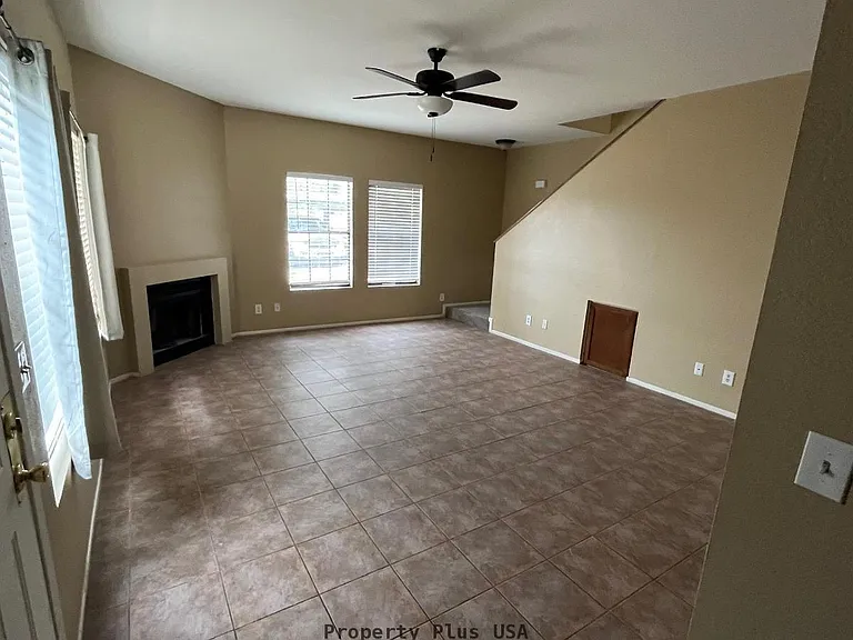 1245 W 1st St #110 — Photo 8