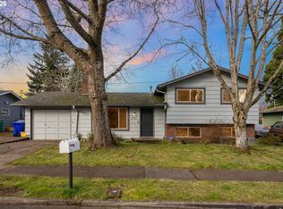 14229 SE Taylor Ct, Portland, OR 97233