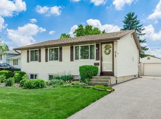 2145 Shawbury Ct E, Columbus, OH 43229