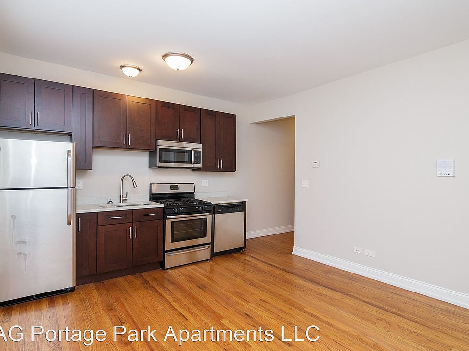 1st image of 4909 W Cuyler Ave #2