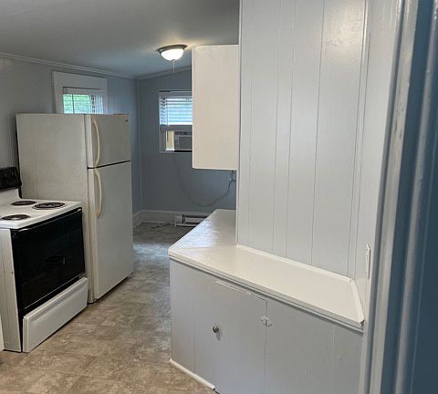 2nd image of 1601 Kenilworth Ave #D