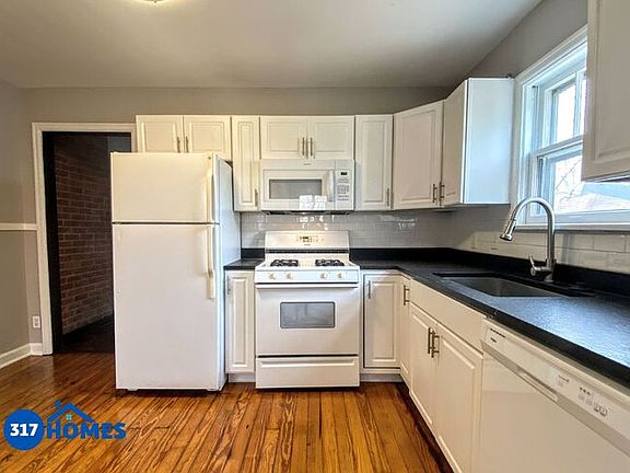 4th image of 914 E Bradbury Ave