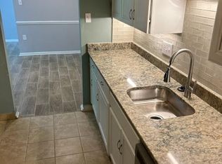 5200 Newton St APT T2, Bladensburg, MD 20710