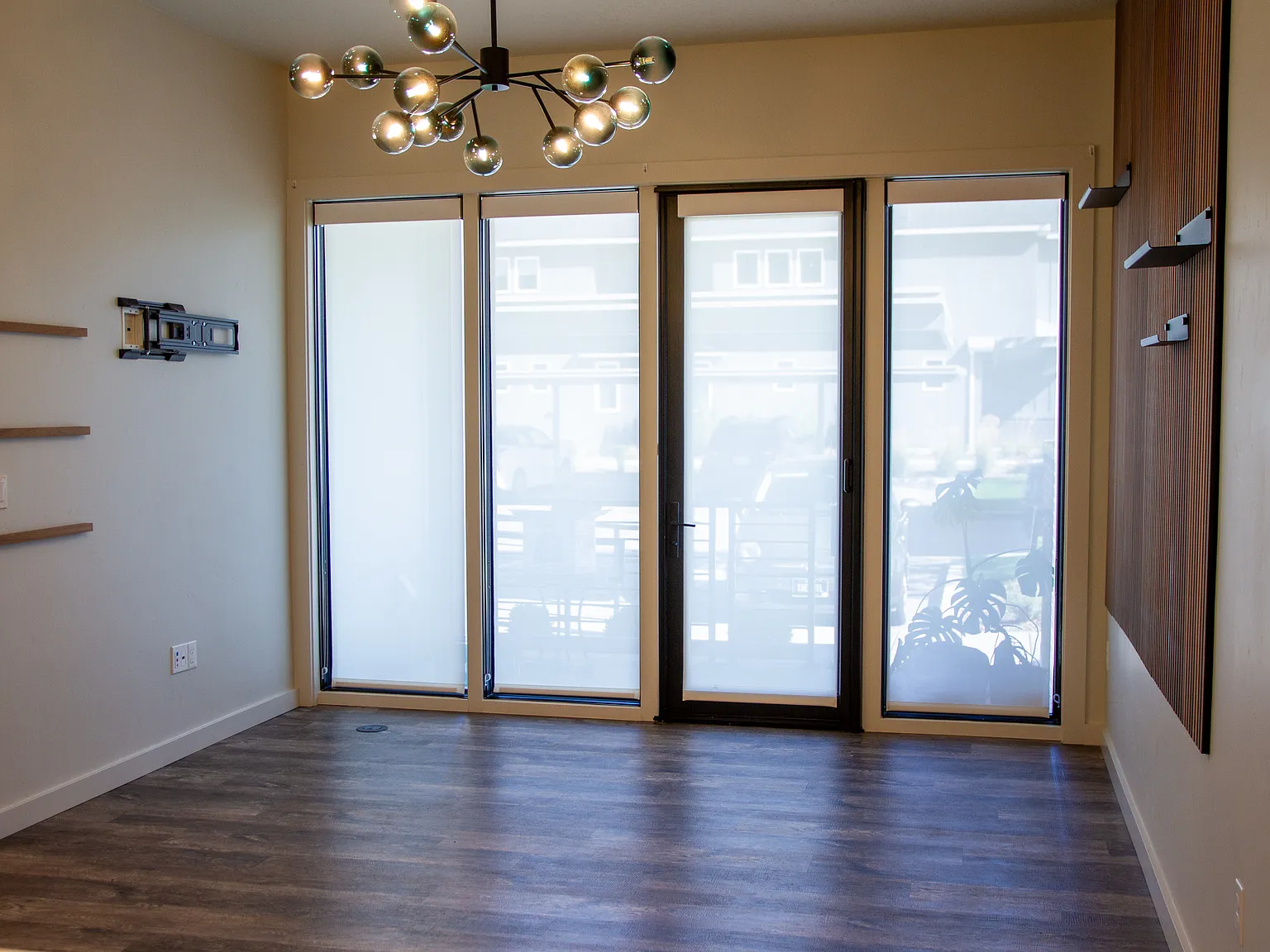 2 bed, 1006 sqft, $2,450 — Photo 4