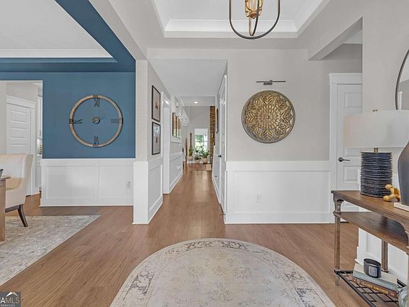 5th image of 5332 Summer Oak Ln