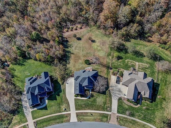 4th image of 7235 Wyatt Dr