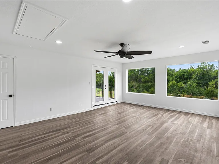 6131 Hartlee Field Rd — Photo 37