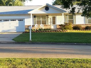 8426 Marko Dr, Cedar Hill, MO 63016