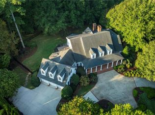 307 Meadowlands Dr, Talking Rock, GA 30175