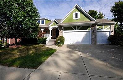 1st image of 5205 Oak Farm Dr