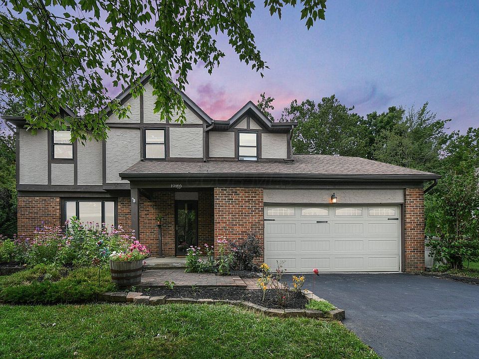 1st image of 10166 Oxford Dr NW