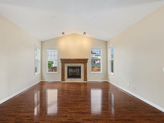 5th image of 22 Brightoncrest Cmn SE