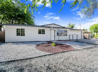 3172 Milton Dr, Mojave, CA 93501