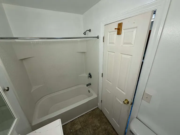 615 N 8th St #1 — Photo 10