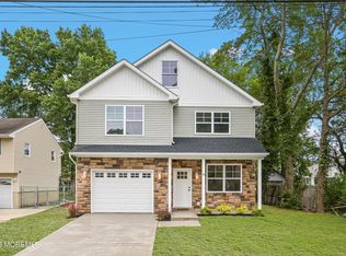 6 Mercer Ave, Port Monmouth, NJ 07758