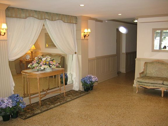 Sunny Inviting Lobby