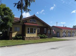 30 Country Club Blvd, Uniontown, PA 15401