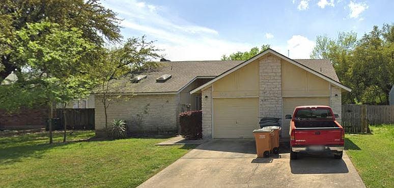 1st image of 8805 Pineridge Dr #A