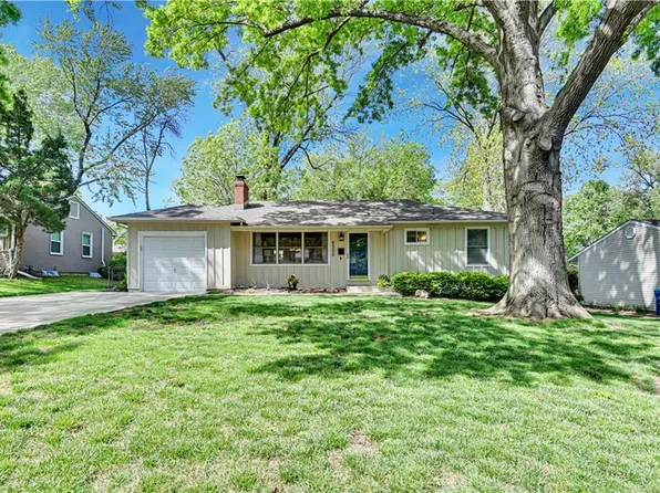 6200 W 77th St, Prairie Village, KS 66208