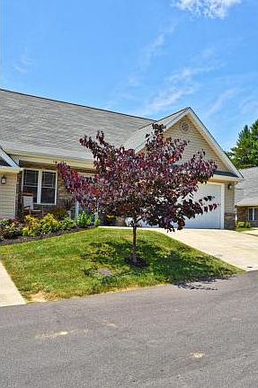 4th image of 527 Redstone Dr Unit 02