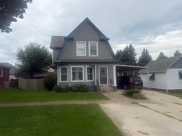 106 Crawford St, Galva, IA 51020