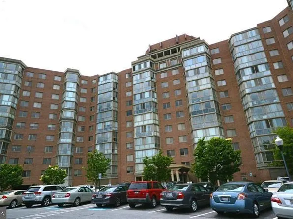 3200 N Leisure World Blvd APT 203, Silver Spring, MD 20906